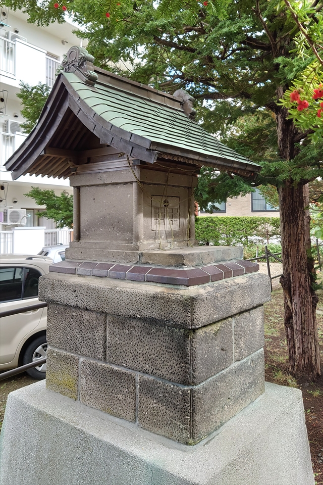 文京台稲荷神社 拝殿