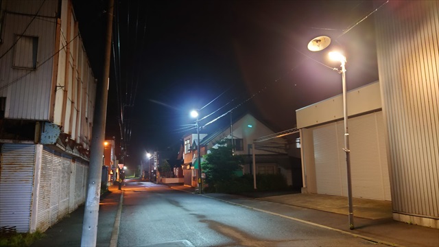 昭和レトロ街灯（夜）