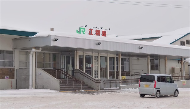 江別駅（冬）