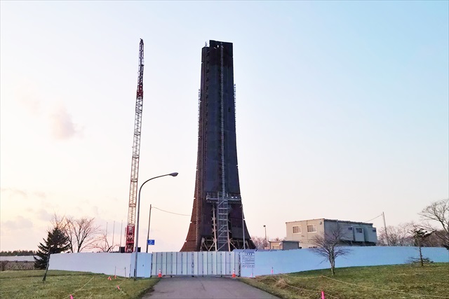 北海道百年記念塔 先端部分撤去後