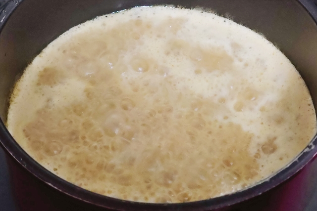 日本ラーメン科学研究所 味噌の黄金比 麺とスープを作る
