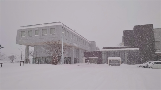 2024年1月8日 江別市民会館大雪の様子