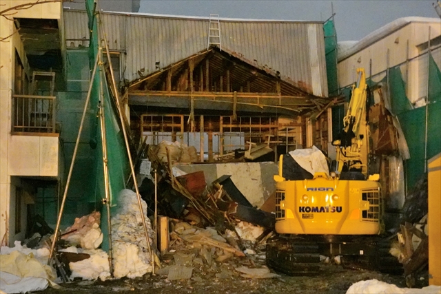 江別市条丁目 解体工事中の建物倒壊