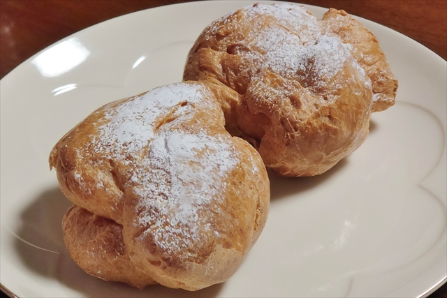 キチハナ菓子店 シュークリーム