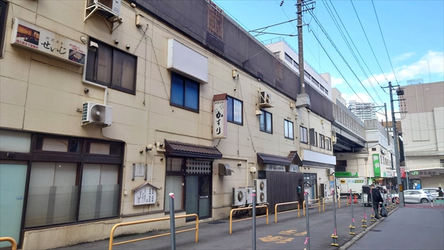 新札幌駅鉄道高架下 既存店舗