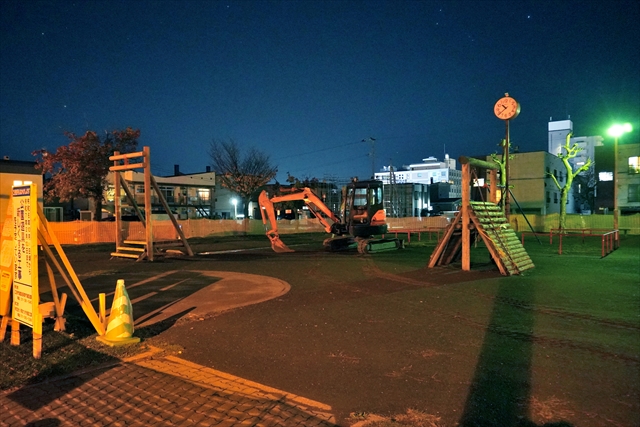 こまどり公園 遊具改築工事の様子