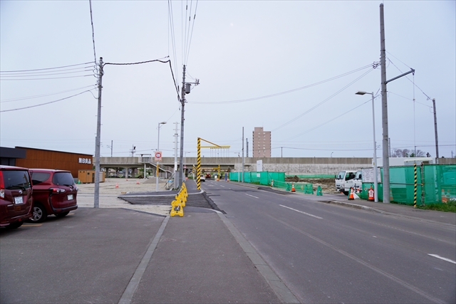 9丁目通りと無印良品・新興住宅地