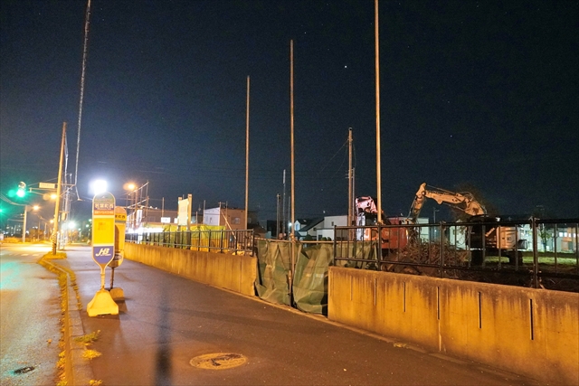 若葉町西バス停待合所撤去後（ランドマーク施設）ジェイアール北海道バス・夕鉄バスバス停