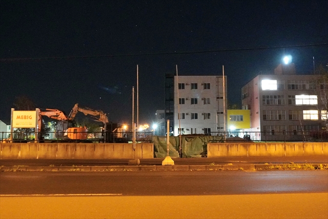 若葉町西バス停待合所撤去後（ランドマーク施設）ジェイアール北海道バス・夕鉄バスバス停
