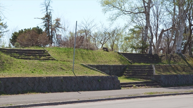 旧江別小学校跡地・旧校門