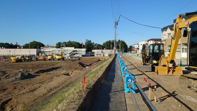 「野幌町48号道路」拡幅工事中 仮歩道