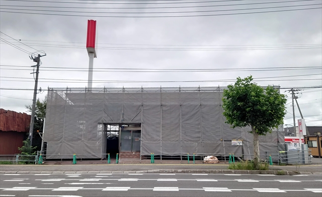 「ホンダカーズ札幌中央 江別店」増改築工事が進行中